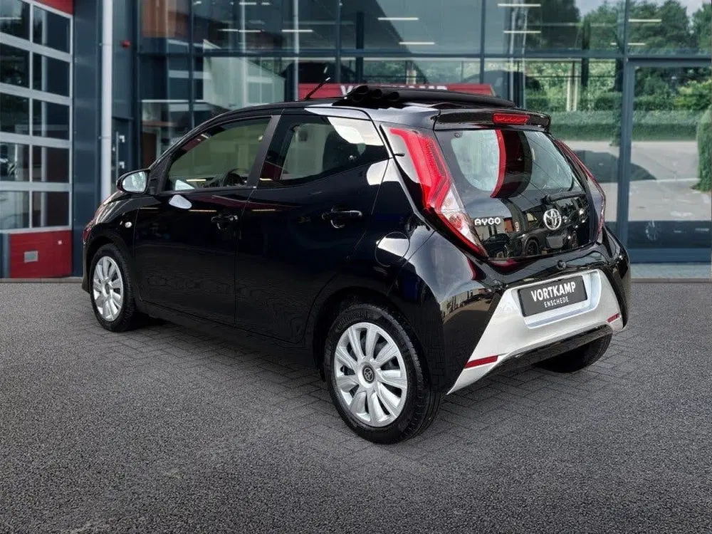 Toyota Aygo 1.0 VVT-i x-play cabrio AIRCO uit 2021, foto 7
