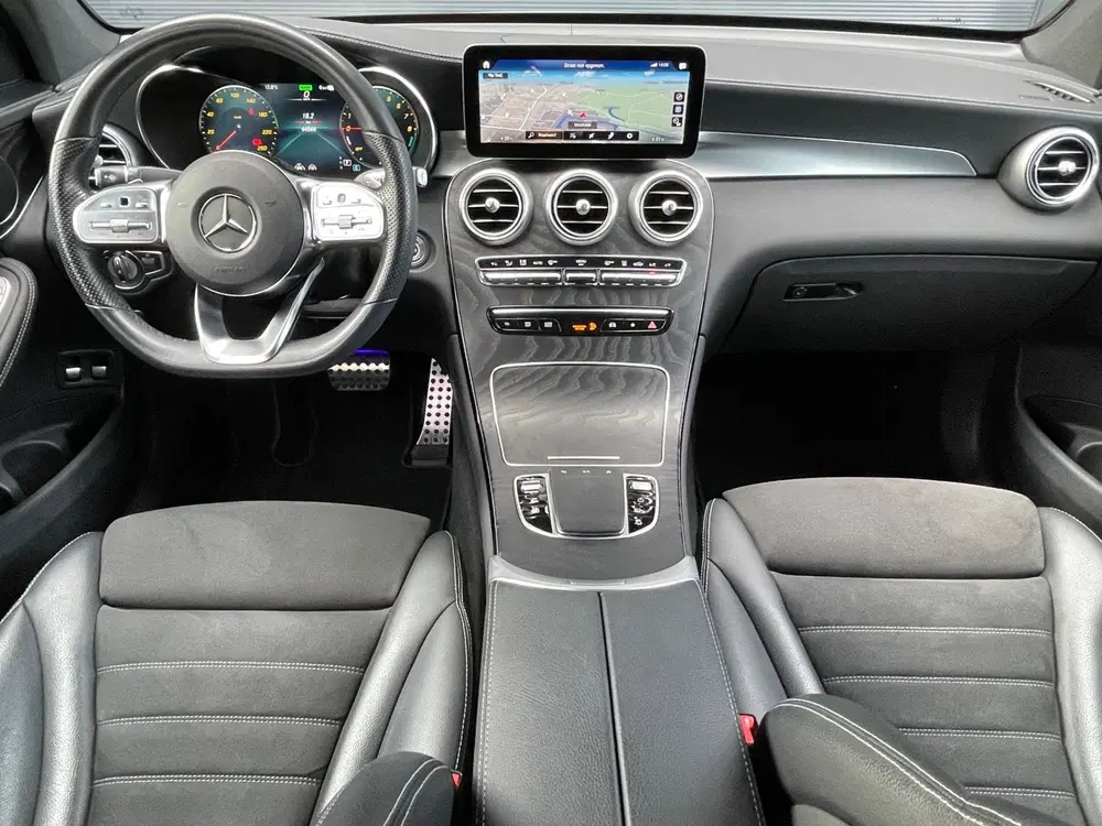 Mercedes-Benz GLC GLC-klasse Coupé 300e 4MATIC Premium Plus uit 2021, foto 3