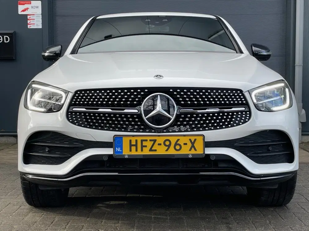 Mercedes-Benz GLC GLC-klasse Coupé 300e 4MATIC Premium Plus uit 2021, foto 4
