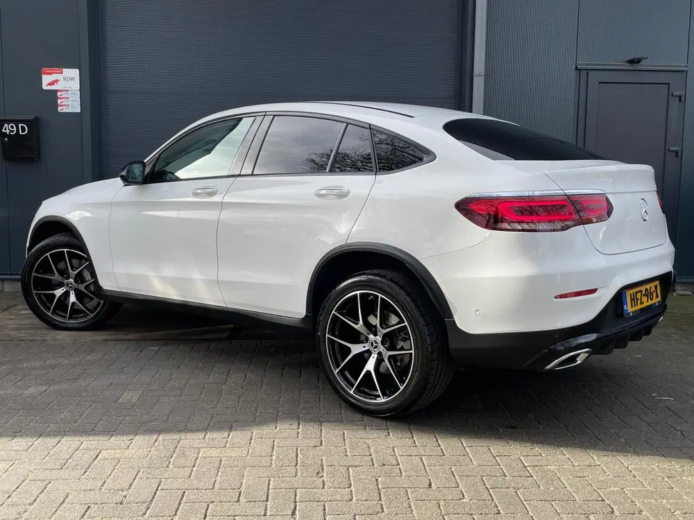 Mercedes-Benz GLC GLC-klasse Coupé 300e 4MATIC Premium Plus uit 2021, foto 7