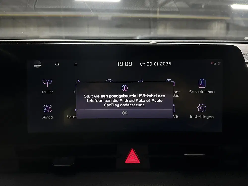 Kia Sportage 1.6 T-GDi Plug-in Hybrid AWD GT-PlusLine uit 2022, foto 14