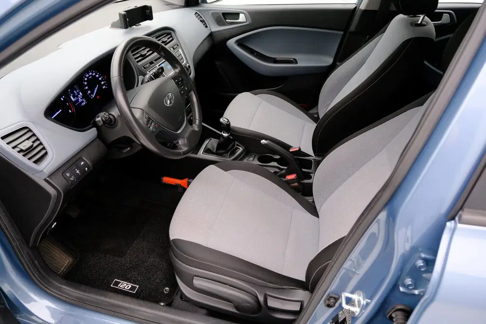 Hyundai KONA 1.6 GDI HEV Fashion Sky Aut. Pano uit 2021, foto 2