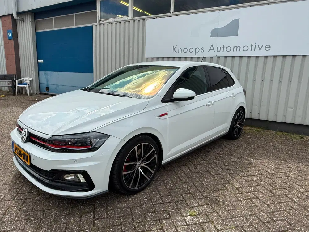 Volkswagen Polo 2.0 TSI GTI 5d Carplay DSG 250pk Chiptunin uit 2019, foto 2