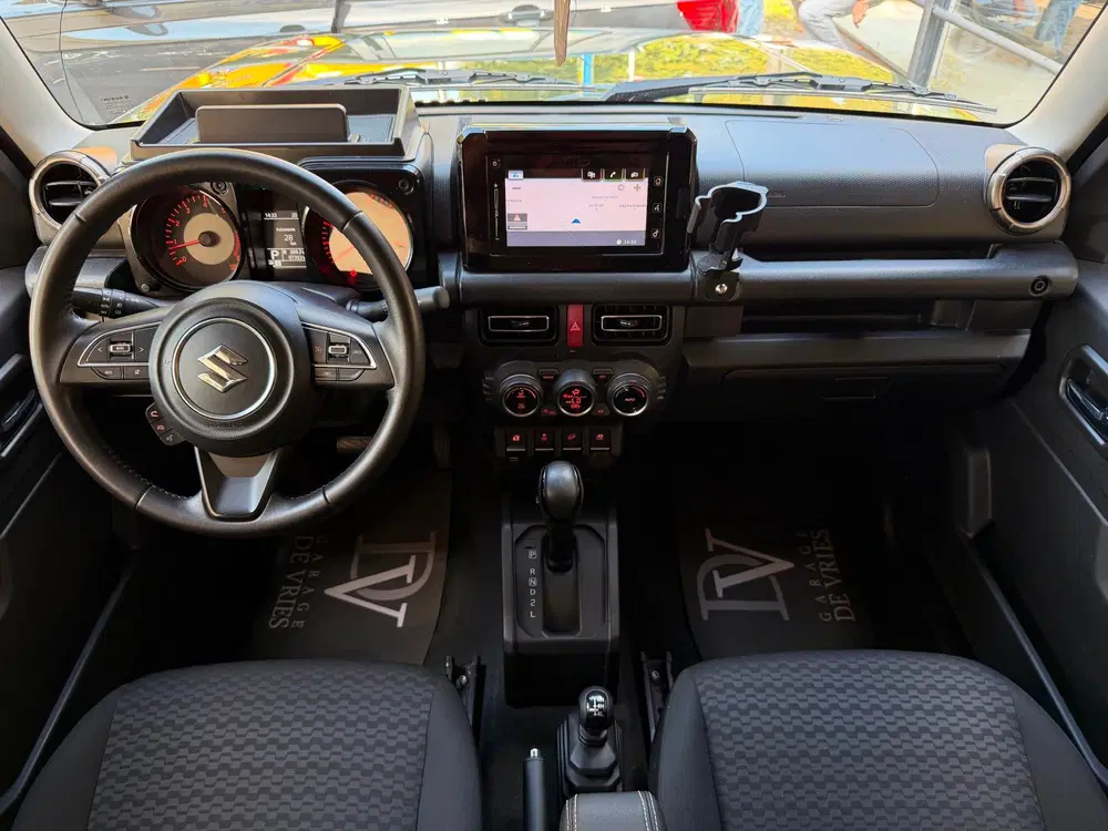 Suzuki Jimny 1.5 Stijl Automaat AllGrip 4x4 Navi Camera uit 2020, foto 2