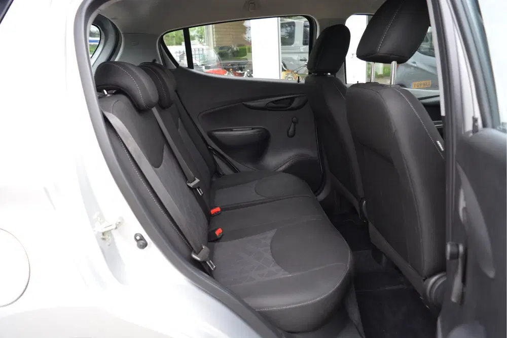 Opel Karl 1.0 74PK ecoFLEX 120 Jaar Edition + uit 2019, foto 12