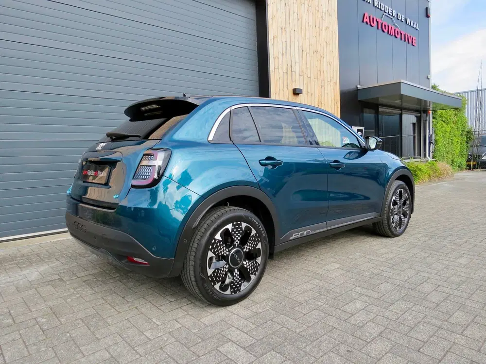 Fiat 600e La Prima 54 kWh *Full option *Leder *Stoel uit 2025, foto 10