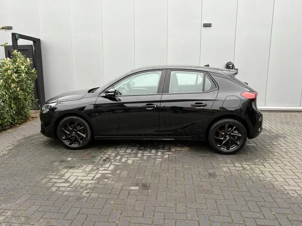 Opel Corsa 1.2 Black Edition uit 2020, foto 11