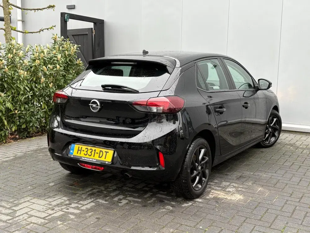 Opel Corsa 1.2 Black Edition uit 2020, foto 14