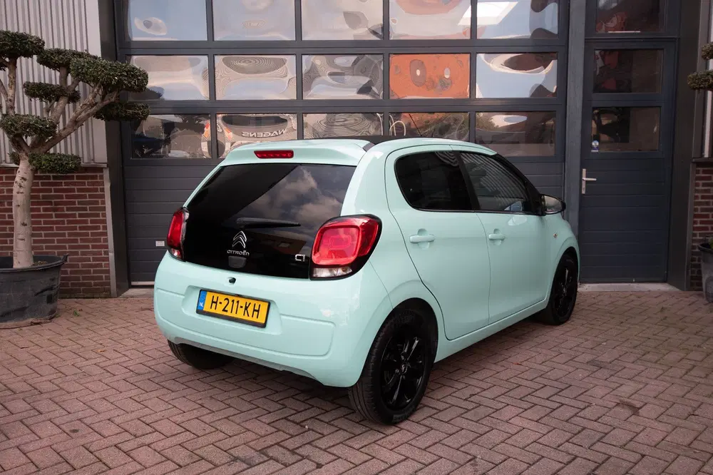 Citroën C1 Citroen C1 1.0 VTi Airscape Shine uit 2020, foto 2
