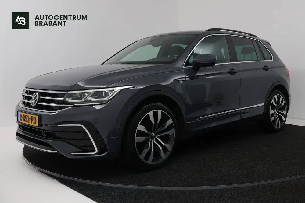 Volkswagen Tiguan 1.5 TSI R-Line Business+ (STOELVERWARMING uit 2020