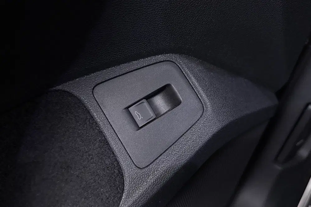 Volkswagen Tiguan 1.5 TSI R-Line Business+ (STOELVERWARMING uit 2020, foto 6