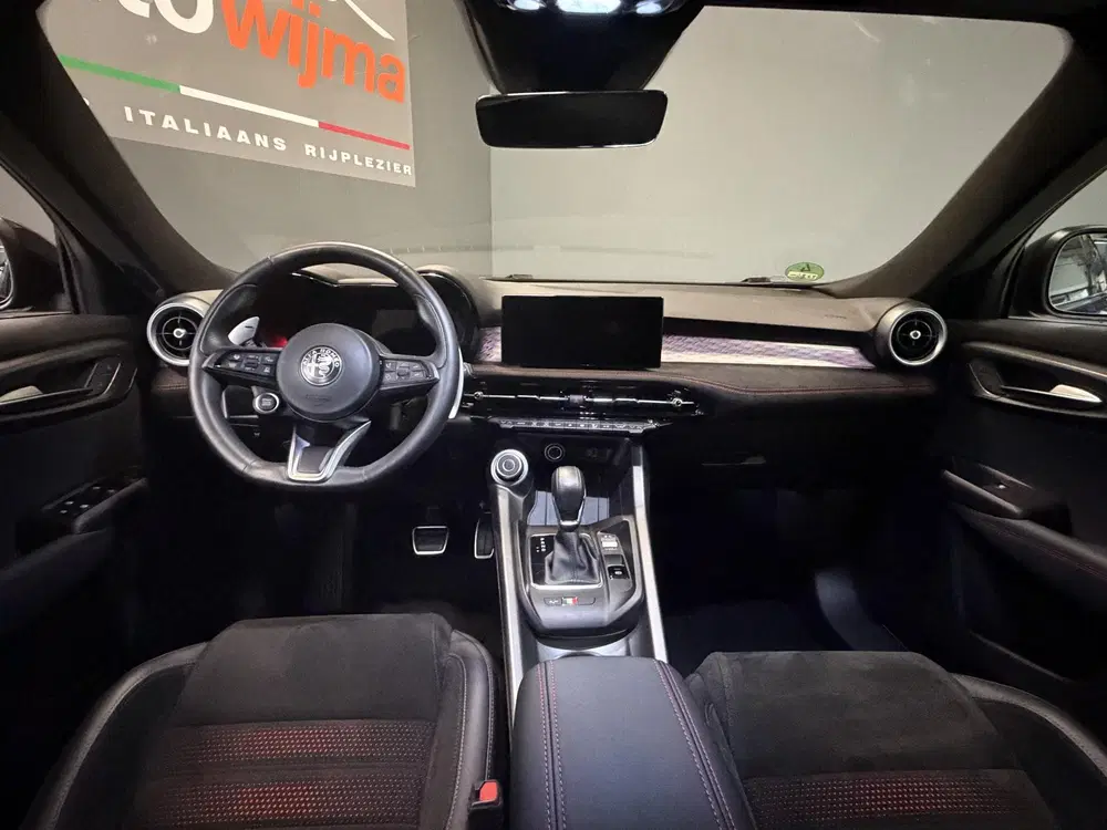 Alfa Romeo Tonale 1.5 VGT MildHybrid 160pk VELOCE Technologi uit 2023, foto 2