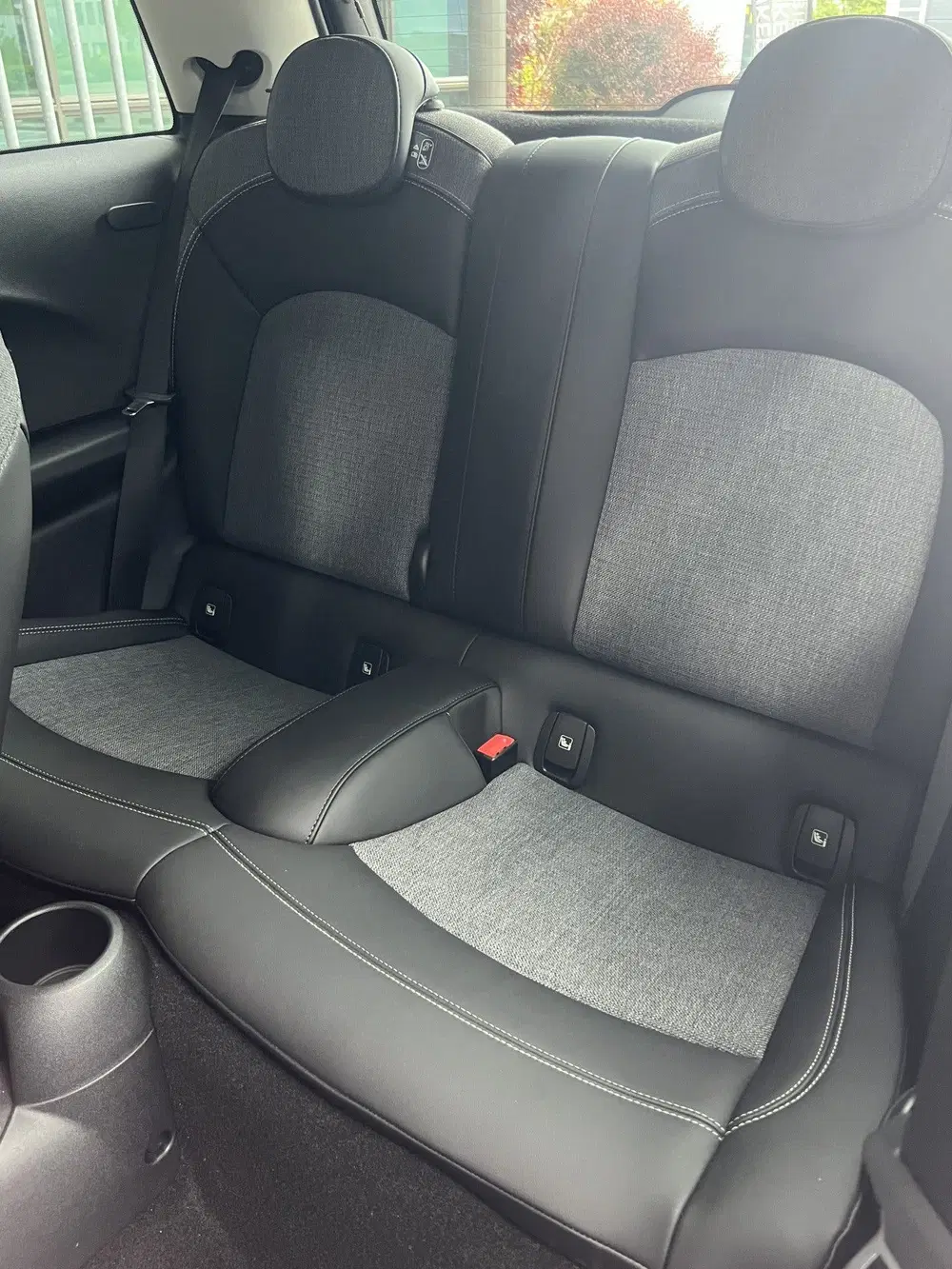 Mini Cooper 1.5 Cooper Business Edition uit 2022, foto 12