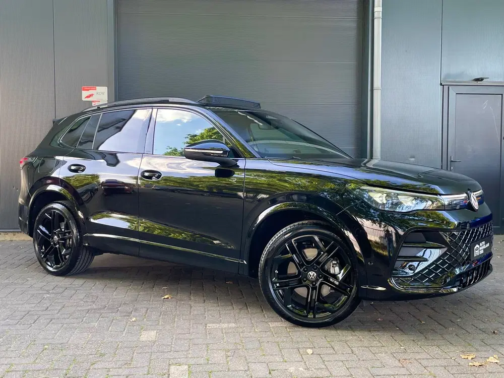Volkswagen Tiguan 1.5 eHybrid R-Line Edition 272PK NAP CARPL uit 2025, foto 7