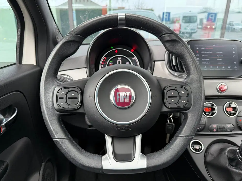 Fiat 500 1.0 Hybrid Sport uit 2022, foto 4