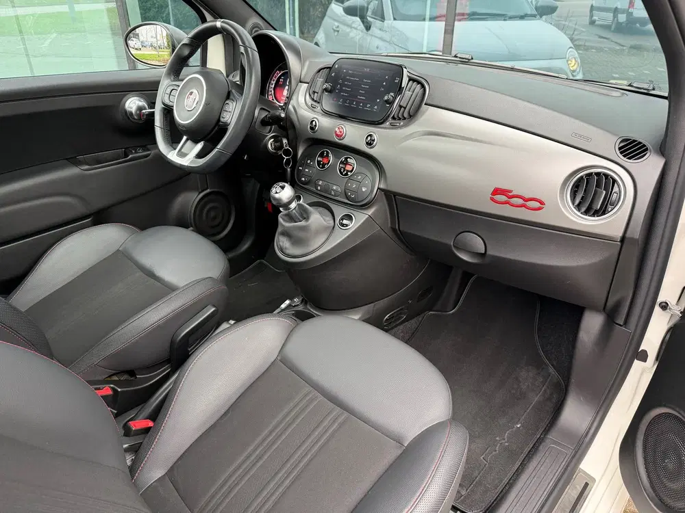 Fiat 500 1.0 Hybrid Sport uit 2022, foto 6