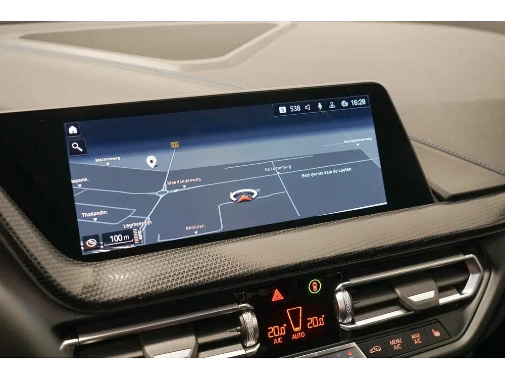 BMW 1-serie 118i M-Sport uit 2021, foto 12