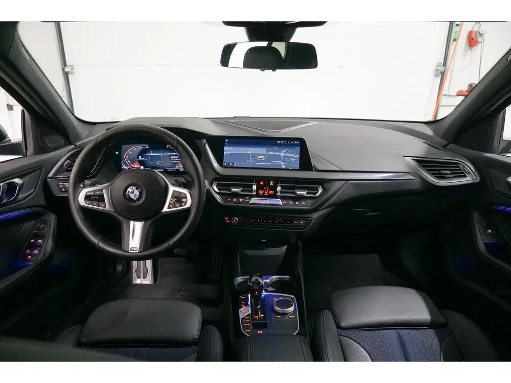 BMW 1-serie 118i M-Sport uit 2021, foto 9