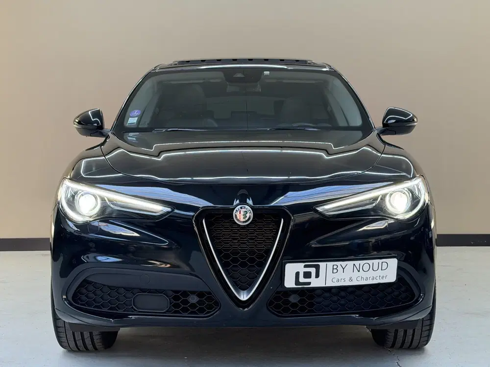 Alfa Romeo Stelvio 2.0 T AWD Ti uit 2020, foto 13