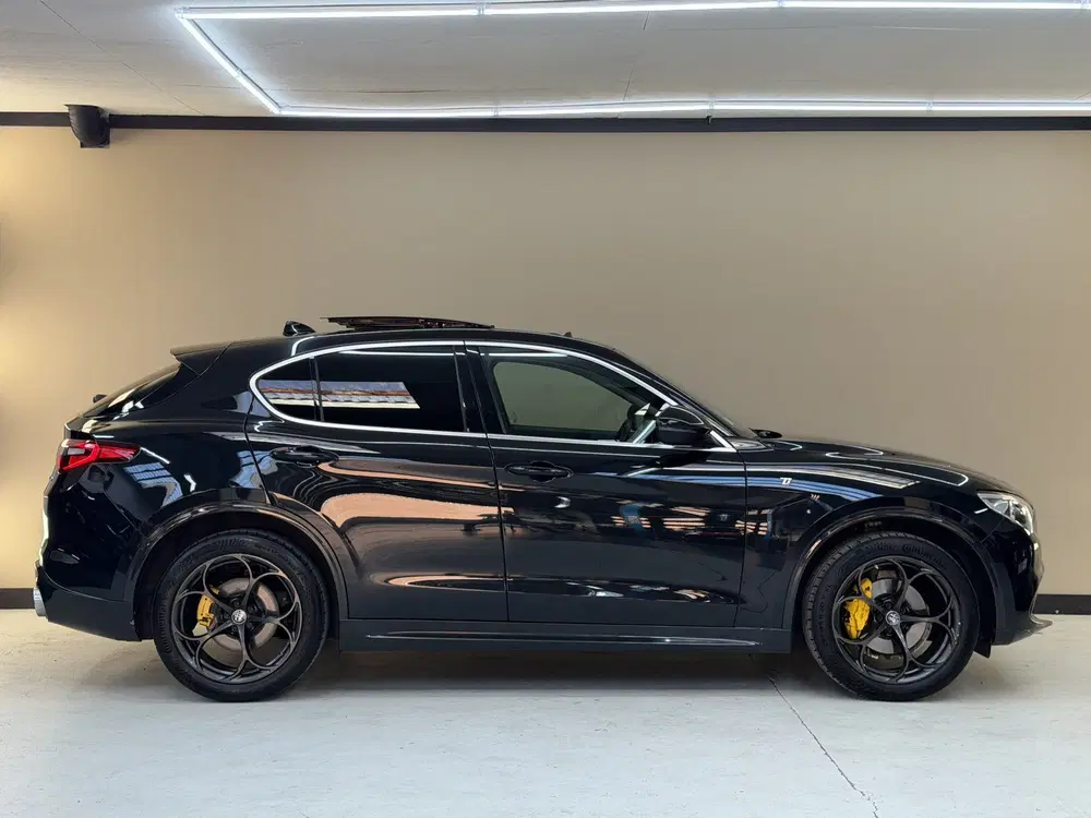 Alfa Romeo Stelvio 2.0 T AWD Ti uit 2020, foto 9