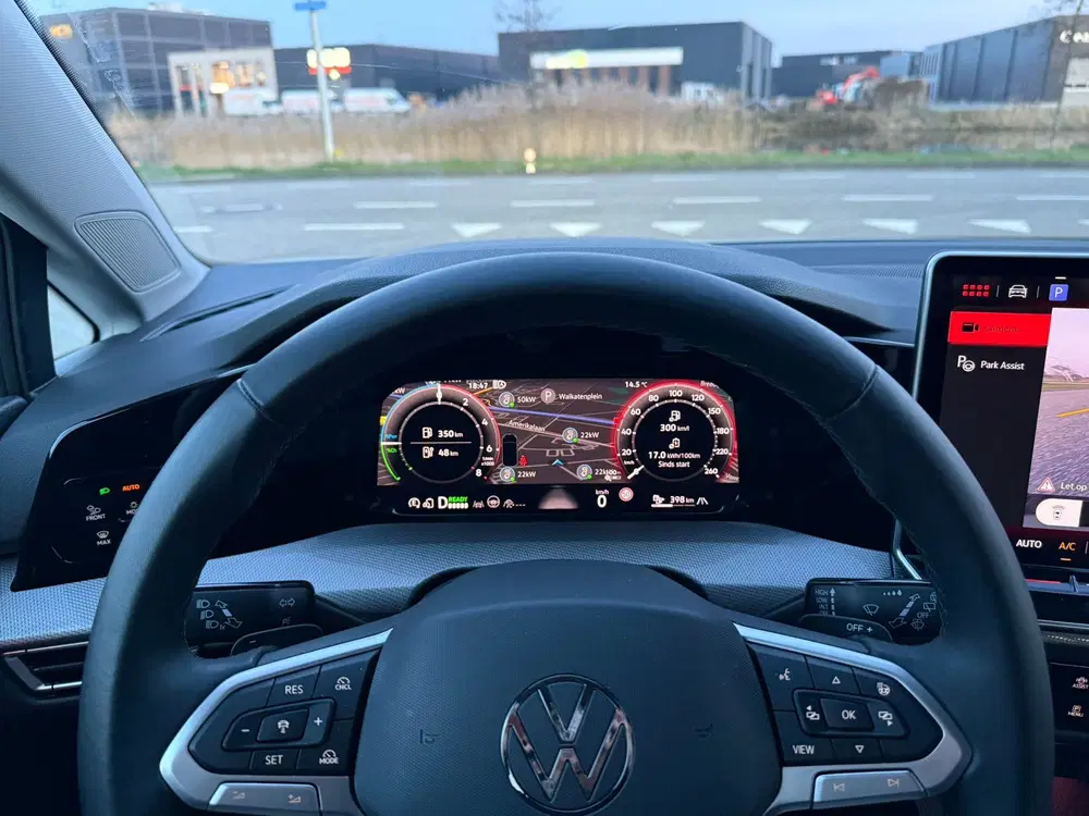 Volkswagen Golf VW Golf 8.5 1.5 eHybrid Style uit 2024, foto 12