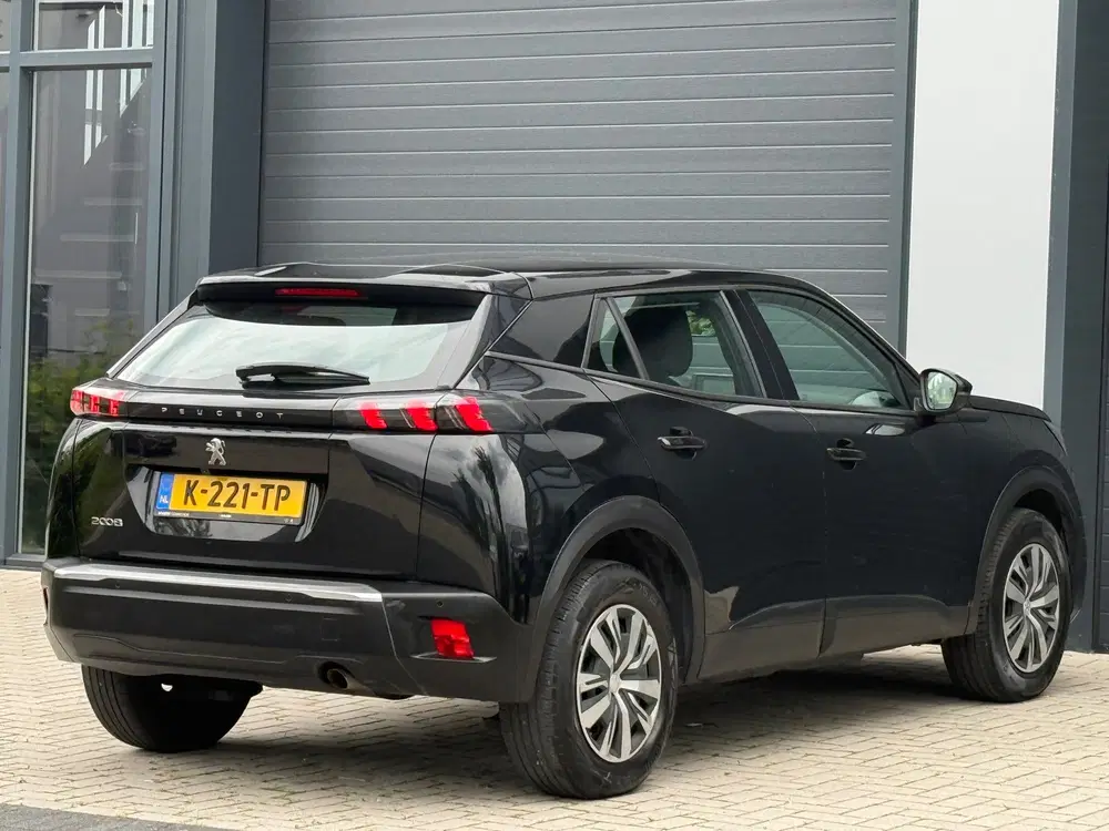 Peugeot 2008 1.2 PureTech BTW FACELIFT uit 2021, foto 5