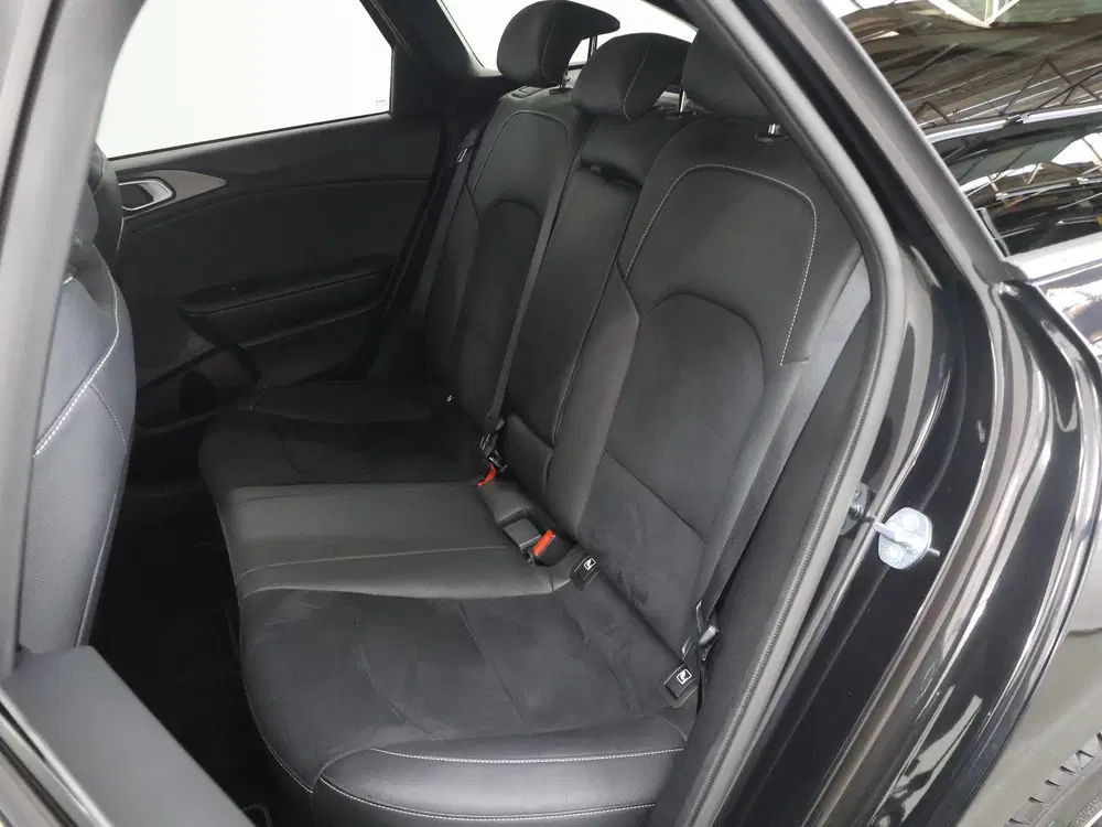 Kia Ceed 1.5 T-GDi GT-Line uit 2025, foto 11