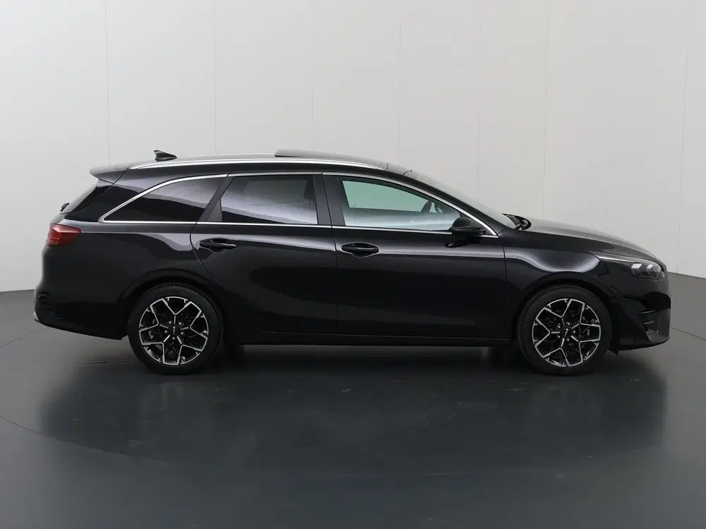 Kia Ceed 1.5 T-GDi GT-Line uit 2025, foto 6