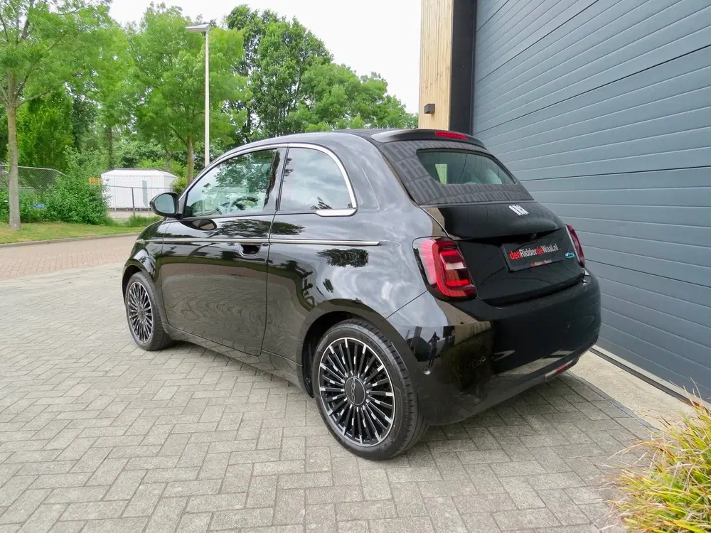 Fiat 500e La Prima cabrio 42 kWh *Carplay *Luxe uitv uit 2024, foto 4