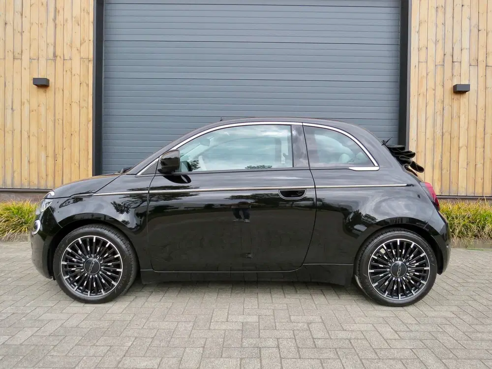 Fiat 500e La Prima cabrio 42 kWh *Carplay *Luxe uitv uit 2024, foto 8