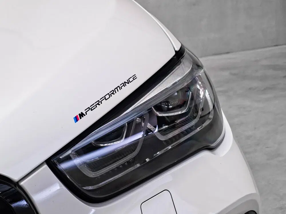 BMW X1 xDrive20i M Sport uit 2020, foto 14
