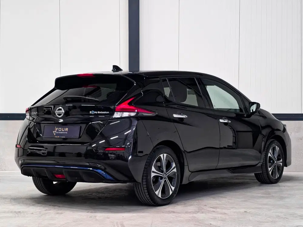 Nissan Leaf Tekna 40 kWh uit 2022, foto 2
