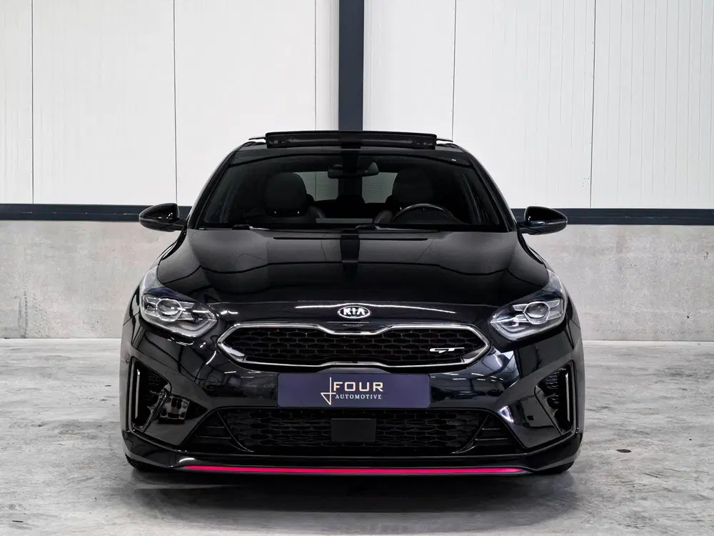 Kia Ceed 1.6 T-GDi GT uit 2020, foto 3