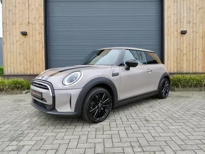 Mini Cooper Classic automaat *Carplay *Cruise *Unieke uit 2022