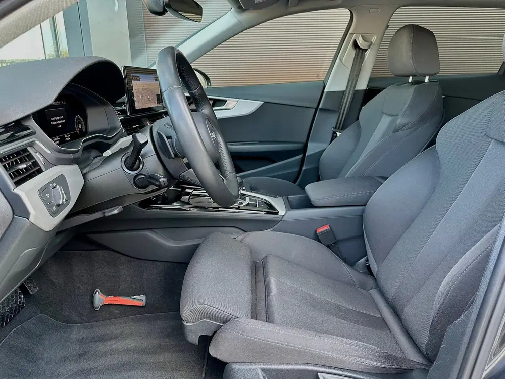 Audi A4 35 TFSI Advanced Edition Automaat uit 2023, foto 9