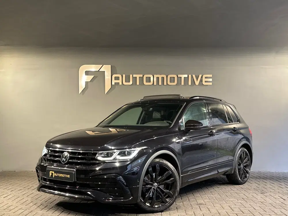 Volkswagen Tiguan 1.5 TSI R Line Pano uit 2020