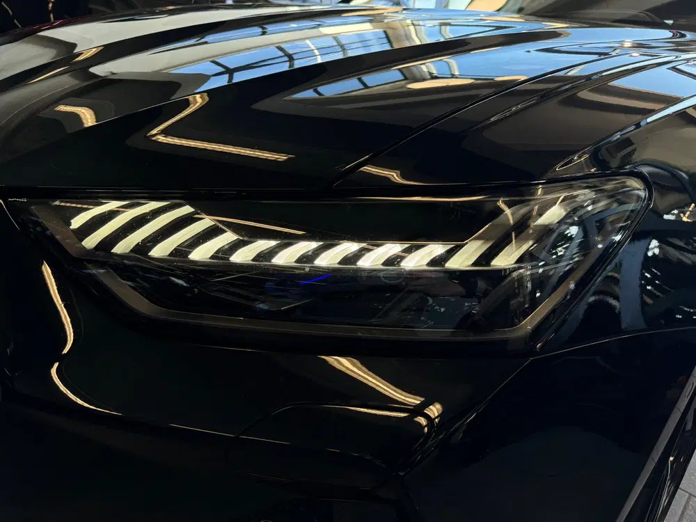 Audi RS6 4.0 TFSI quattro Pano uit 2021, foto 15