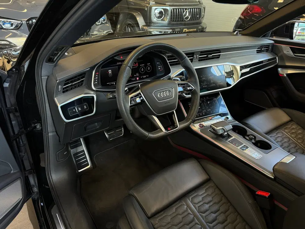 Audi RS6 4.0 TFSI quattro Pano uit 2021, foto 6