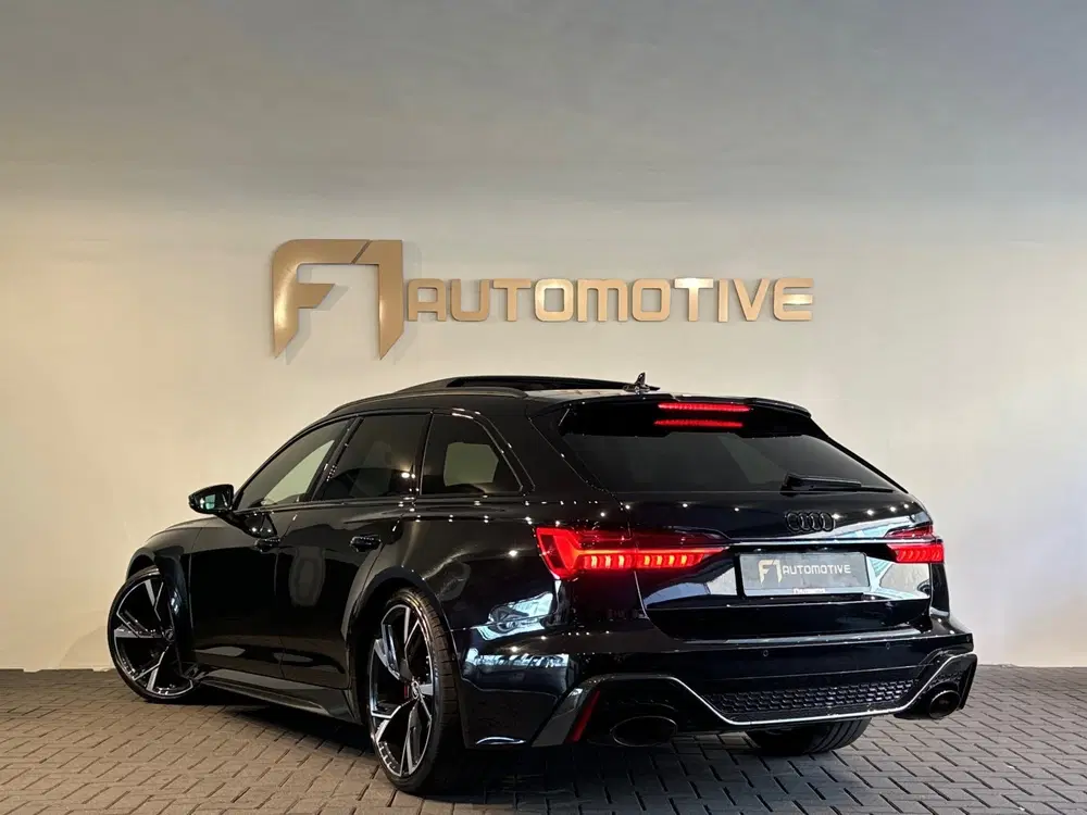 Audi RS6 4.0 TFSI quattro Pano uit 2021, foto 8