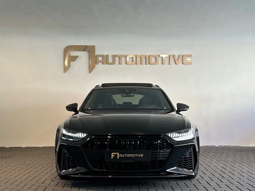 Audi RS6 4.0 TFSI quattro Pano uit 2021, foto 9