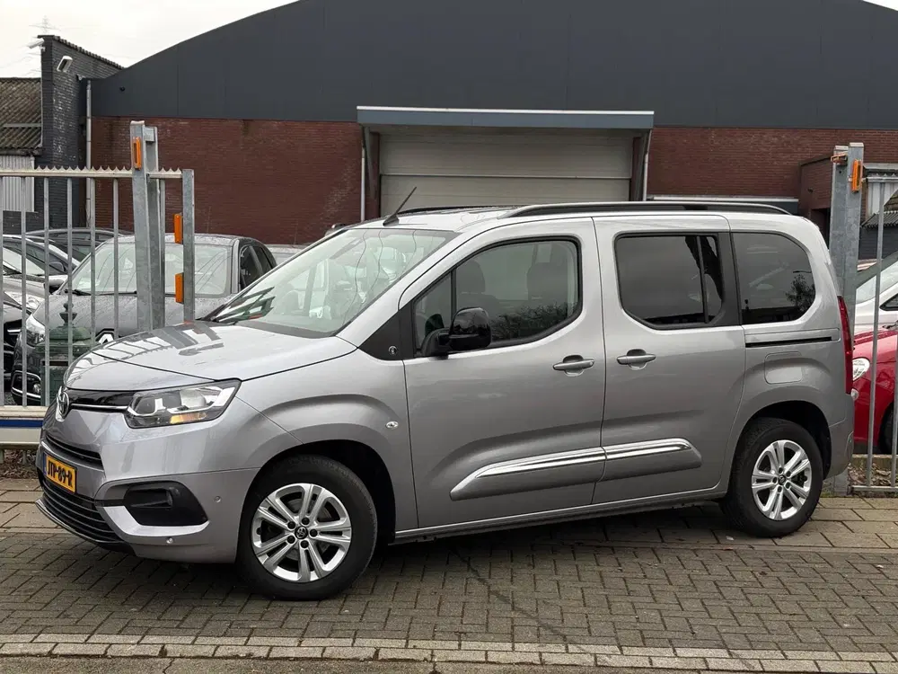 Toyota Proace City 1.2 Turbo Team D uit 2024, foto 15