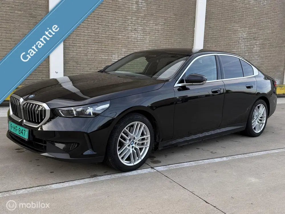BMW i5 eDrive40 Full Option Dealer Onderhouden 20 uit 2024