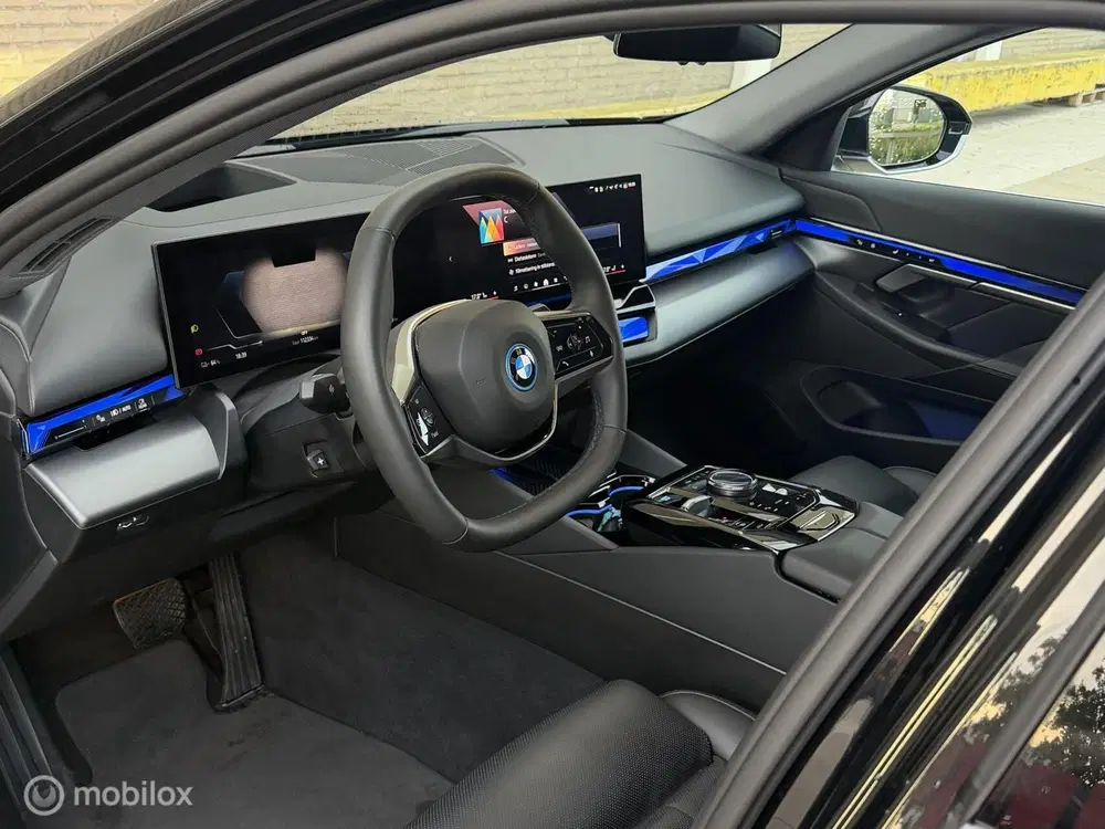 BMW i5 eDrive40 Full Option Dealer Onderhouden 20 uit 2024, foto 10