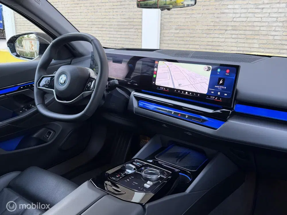 BMW i5 eDrive40 Full Option Dealer Onderhouden 20 uit 2024, foto 11