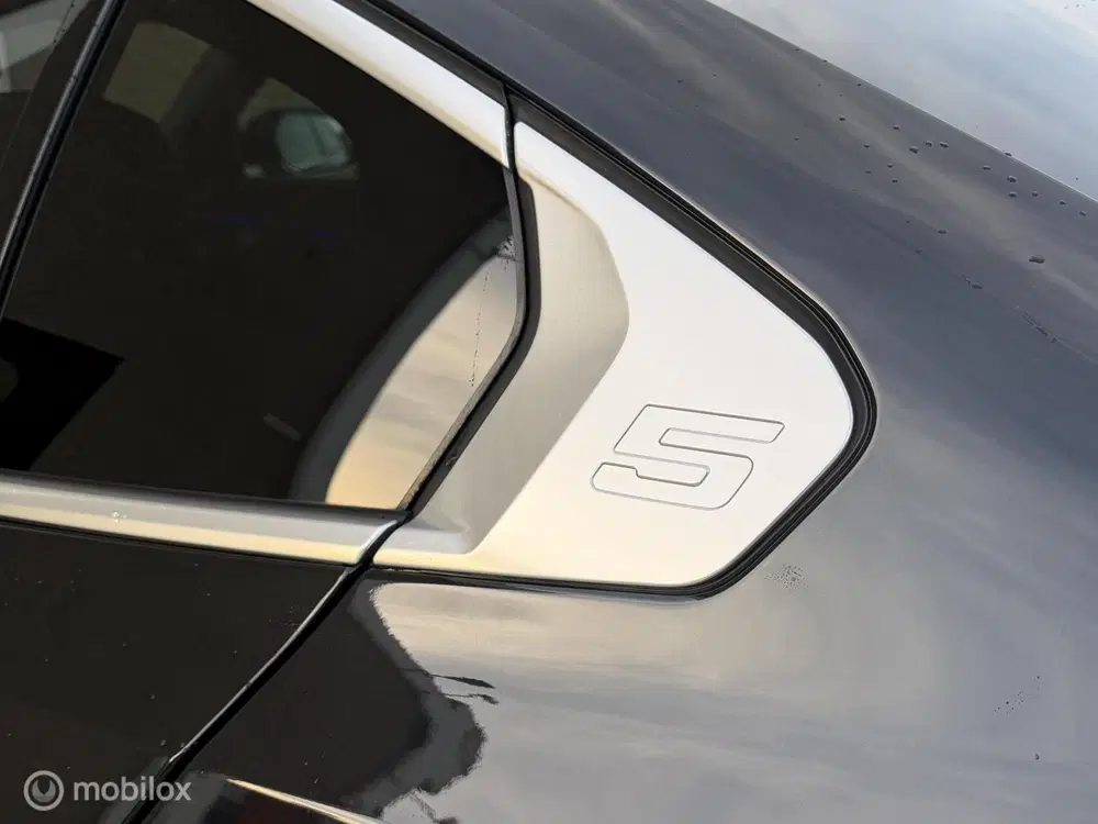 BMW i5 eDrive40 Full Option Dealer Onderhouden 20 uit 2024, foto 9