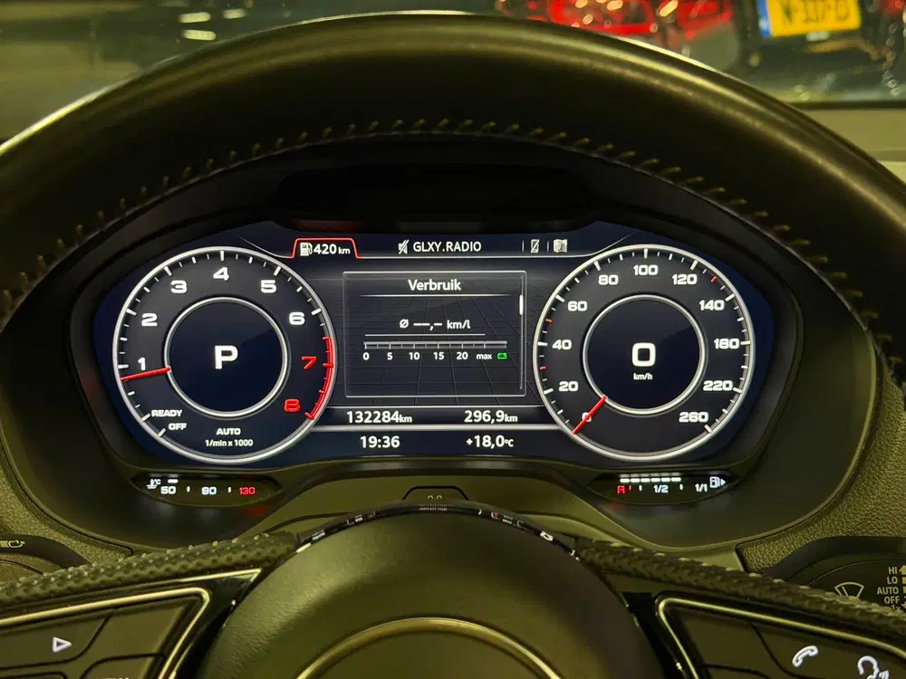 Audi Q2 35 TFSI 3X S-Line uit 2020, foto 14