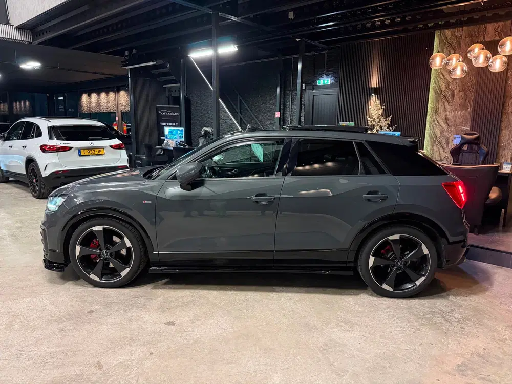 Audi Q2 35 TFSI 3X S-Line uit 2020, foto 8