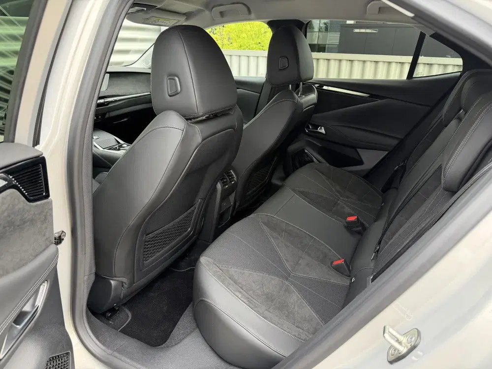 DS Automobiles DS 4 DS DS 4 No E-Tense Etoile Absolute Comfort uit 2026, foto 13
