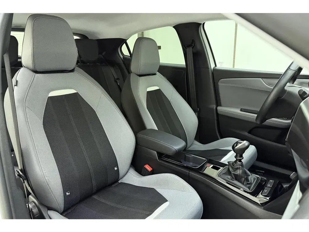 Opel Mokka 1.2 Turbo Business Elegance 130 PK uit 2022, foto 13