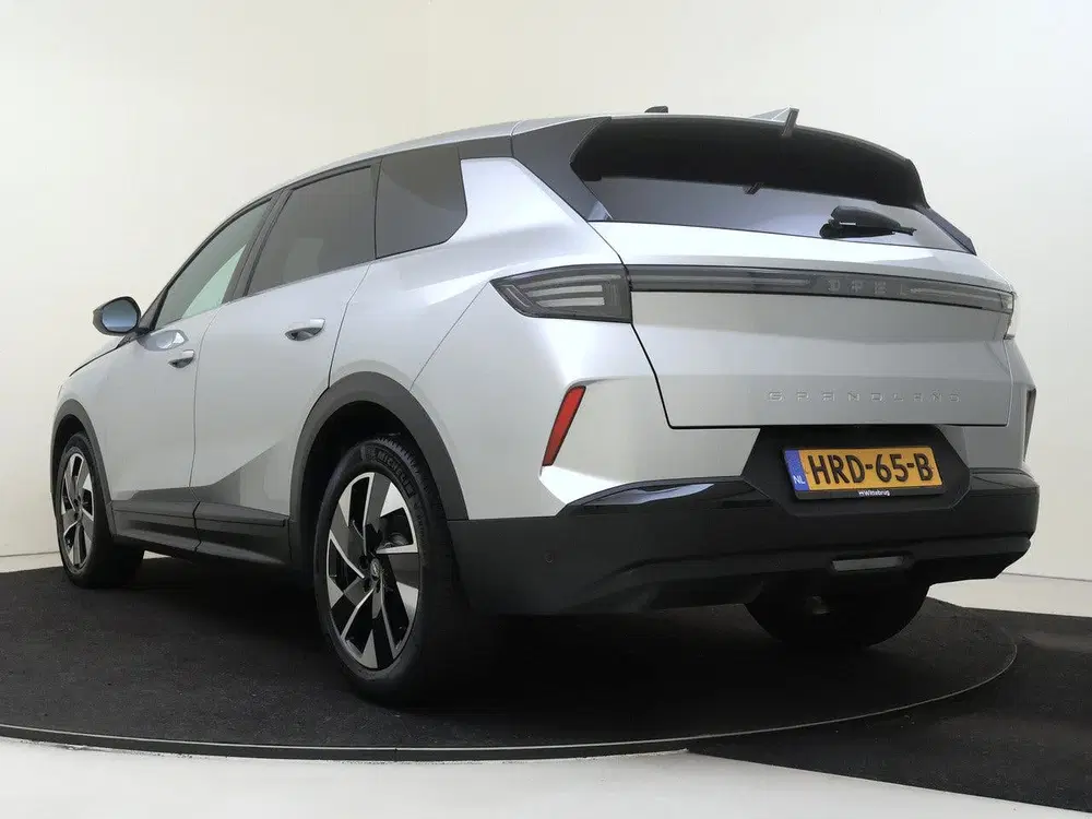 Opel Grandland 1.2 Turbo Hybrid GS uit 2025, foto 4
